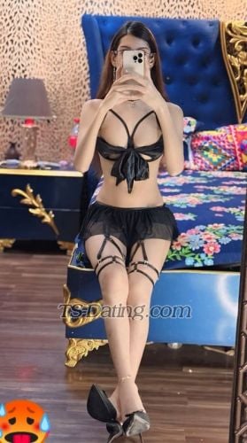 trans girl mannatkhan 5852840