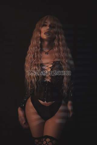 trans girl miarose1409 1337364 trans girl miarose1409 1337364