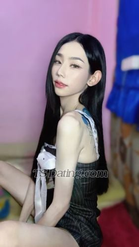 trans girl mimoomook6 9929608