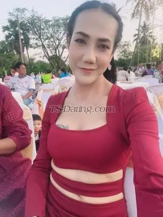 Shemale NADIA2015 8961155 Shemale NADIA2015 8961155