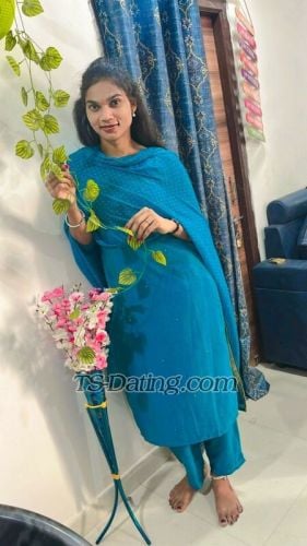 trans girl Nag66660 2324360