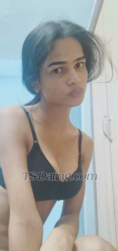 trans girl Nag66660 8423186