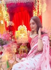 Shemale-Nashasingh-6386371 