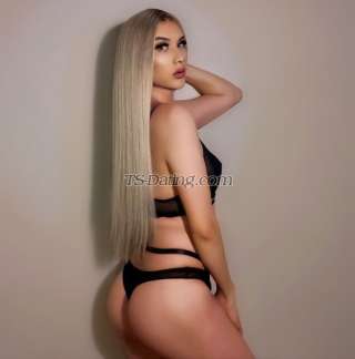 trans girl NatalieHoney 7218224