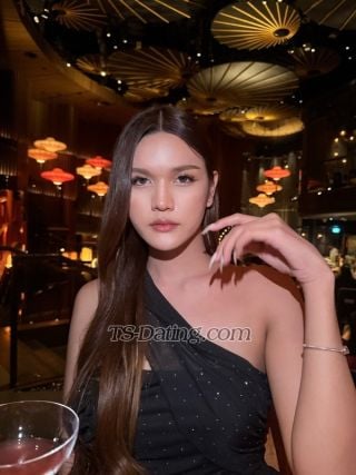 trans girl Navybabe 8950686