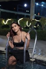Nayra sexy Noida TS escort 