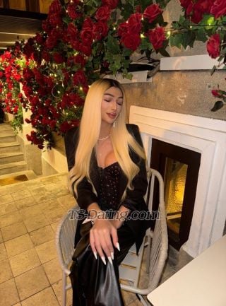 trans girl Nehir 5731017