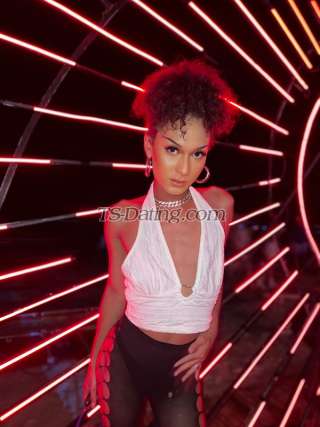 trans girl Nestttttttttt 0042152