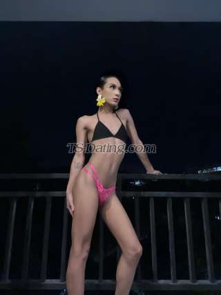 trans girl Nestttttttttt 7896136