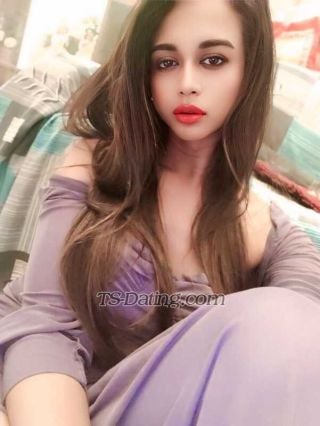 trans girl NiaLove 6412053