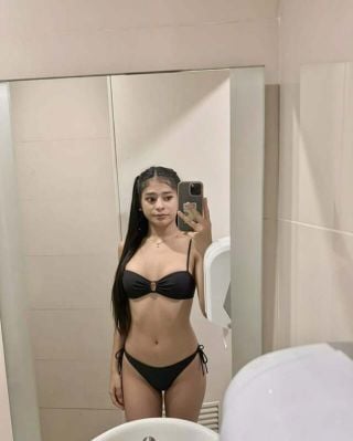 Transsexuelle (non-operee) / Nicahotsexy / Philippines