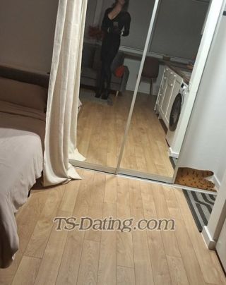Shemale-NicolleHorny-9396616 