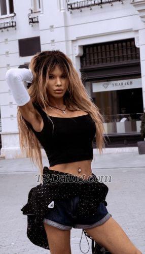 trans girl Nikakrouf 9432741