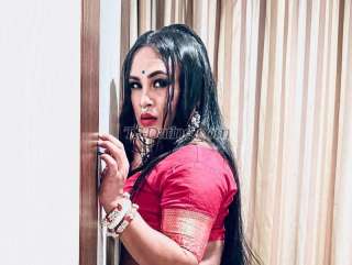 trans girl Nikiminhaz 8449492