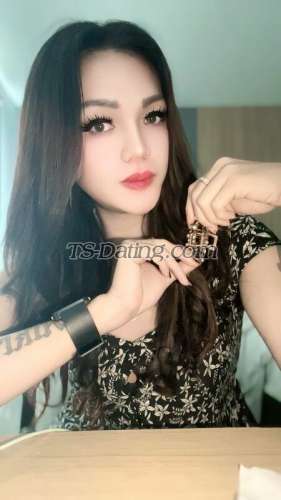 trans girl Nikitalatief2 2100430 trans girl Nikitalatief2 2100430