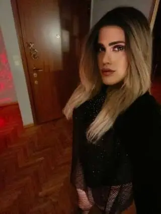 Nikol95 9710749 Nikol95 9710749