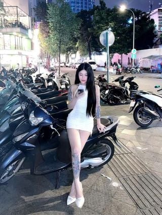 NiraKhanhLinh-2155835 