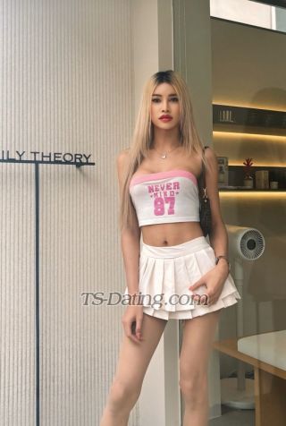 trans girl Nookiesexy 3618722