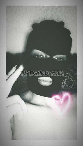 trans girl Noorani 2456677