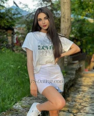 trans girl NourHabib 6198262