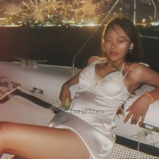 trans girl Nunyabidsines 5914874 trans girl Nunyabidsines 5914874
