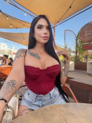 nataliaavell-7410924 