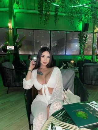 nataliaavell-7440495 