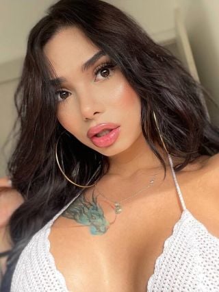 nataliaavell-7440697 