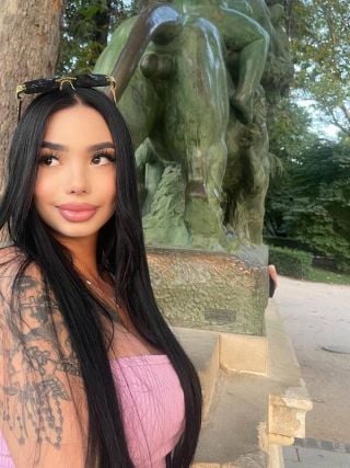 nataliaavell-7441854 