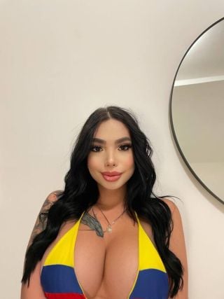 nataliaavell-7444235 