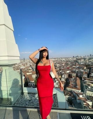 nataliaavell-7518457 