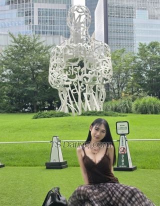 trans girl nunthaya 5810701