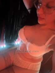 1KIMBERLY1 Madrid Transex Hola a todos, gracias por visitar mi sitio. Permítanme presentarme. Soy la Sra. Kimberly. Tengo una cueva privada, a la que llamo santuario, donde realizo todo tipo de servicios relacionados con el mundo del fetiche y el BDSM en mi apartamento privado. Soy experta en látex, sumisión, fetichismo, lencería, tacones, botas, lluvia dorada, inmovilización, cadenas y columpios. Si quieres ser sometido en mi mundo, te espero y haré realidad todas tus fantasías... Si quieres explorar el mundo del BDSM, aquí estoy en Pinto, Madrid, a tu disposición para clientes que saben lo que quieren.

Todas mis fotos son reales y sin modificaciones.
Puedo ser muy dulce, amigable, insaciable y mucho más en mi lado oscuro. Puedo ser tu ama tan exigente que solo tendrás que seguir mis estrictas instrucciones.
Sea cual sea tu elección, tu satisfacción es fundamental para mí y espero verte pronto.

Mis servicios se realizan en un apartamento privado y personalizado. Tanto tú como yo nos pondremos de acuerdo sobre tus deseos y fantasías, y luego usaré mi experiencia para hacerlos realidad cuando estemos juntos.
Mi apartamento es privado, muy discreto y está cerca del transporte público. Disfrutarás de nuestra sesión.
Atrévete a probar el sabor de lo prohibido. Ven a mi Paraíso Privado y disfruta de una experiencia inolvidable.
¿A qué esperas? Seré el único destino que repetirás día tras día.
Durante tu sesión, disfrutarás de una chica ángel o una chica diabólica de verdad… Disfruto de las fiestas blancas y disfruto conociendo hombres y parejas. Tendré la clave de tus fantasías secretas y volverás para que podamos jugar con ellas.

En mi lado diabólico, disfruto del bondage y la dominación. Si te gustaría una hermosa trans que te domine y humille, no dudes en decírmelo. Estoy segura de que disfrutarás de un servicio excelente y de alta calidad, hasta el límite de tus deseos.
Otros servicios disponibles: Lluvia Dorada, Fetichismo, Látex...
Cuando me llames, te daré más información sobre mis precios y servicios.

También realizo viajes al extranjero, hoteles y domicilios privados.
Soy una excelente acompañante para disfrutar de un fin de semana único o de un momento breve.
Soy una persona culta, educada, seria, elegante, sexy, sensual y una gran persona. Atrévete a llamarme y vivirás recuerdos inolvidables conmigo.

Cómo contactarme… Es fácil.
Skype: sexykimberlysexy@hotmail.com

Teléfono y WhatsApp: 0034625025210

Gracias de nuevo por tu visita. ¡Tu sexy travesti Kimberly te manda muchos besos! 😘

¡¡¡ KIMBERLY ESTRAVAGANCE ¡¡¡ Tu hermosa travesti de Madrid (España)

Vivo en un pueblo al sur de Madrid llamado Pinto... Estoy a 30 minutos del aeropuerto... Tengo piso privado, total discreción y privacidad.

Muchas gracias por tu atención. Tengo piso privado en una urbanización privada con total seguridad...