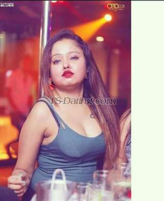 trans girl 824015DIYA 1681859