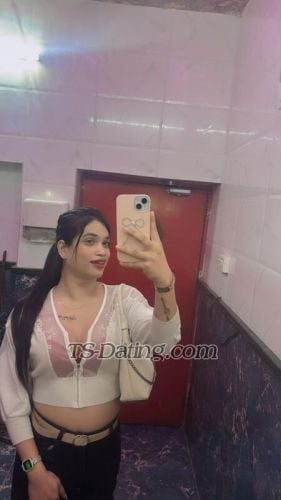 transsexual escort / Palak roy23 / India