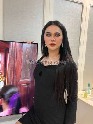 trans girl Parasohot 1713316 trans girl Parasohot 1713316