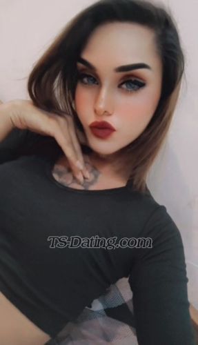 trans girl Parisroy 1041146 trans girl Parisroy 1041146