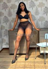 Paty shemale Breda Transex Hello my loves,I'm a beautiful black trans, insatiable who
loves good sex, including massages, a nice wet pacifier to
make you deliriousif you like fantasies I also
make all kinds of fantasies, transformationism, golden
showers , deep throat, domination, light and heavy sex, as
you prefer, and so I will be your queen, I am a very
feminine trans physically but I don't take hormones this
means that my 18 cm chocolate always remains hard, you tell
me how long you want spend what I do according to time, in
fact with how horny I am now time is short, to know what
it's like to feel pleasureI stay in
antwerpen-braaschaat is not far for you