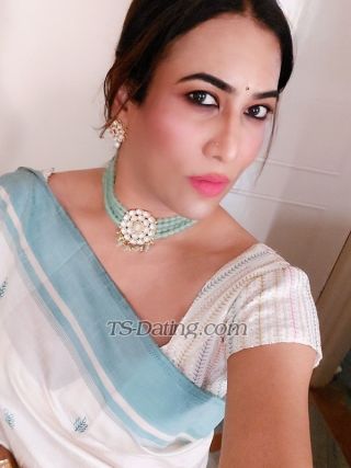 trans girl Pearly90 6322682 trans girl Pearly90 6322682