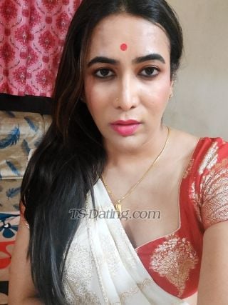 trans girl Pearly90 8133061