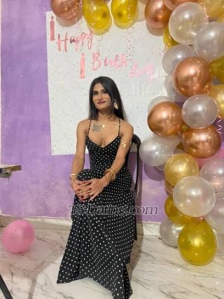trans girl Pooja123 7639199 trans girl Pooja123 7639199