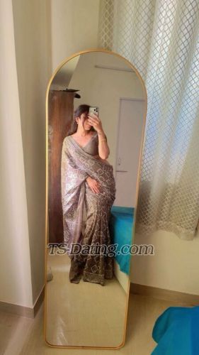 trans girl Preeti2000 2114433 trans girl Preeti2000 2114433