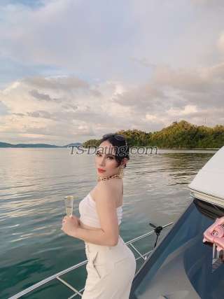 trans girl Pretty09 8006482 trans girl Pretty09 8006482