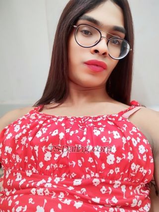 trans girl Priyacd20 4056248 trans girl Priyacd20 4056248