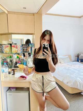 trans girl Queenivy13 0659611