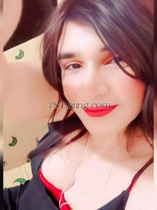 trans girl Queenlaila 6911971 trans girl Queenlaila 6911971