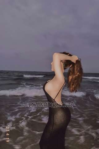 Bling Bling Shemale Escort - Da Nang Vietnam - TS-DATING.COM @ 