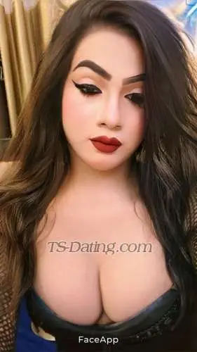 Rakhi Sawant Shemale Escort - Mumbai India - TS-DATING.COM @ 