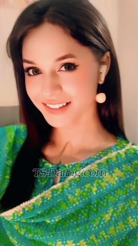 trans girl RealAnaira 3098091 trans girl RealAnaira 3098091