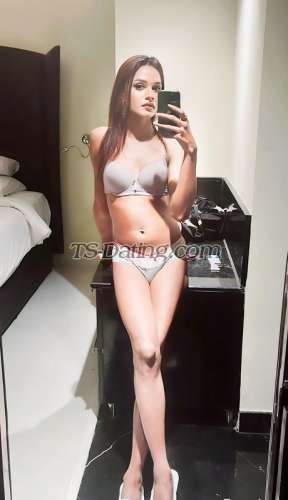 trans girl RealAnaira 4411699 trans girl RealAnaira 4411699